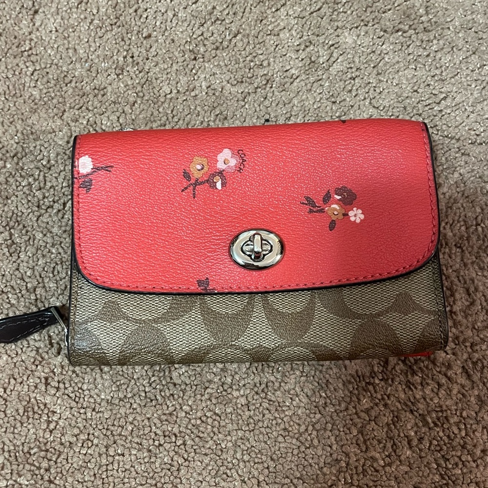 FLORAL COACH WALLET